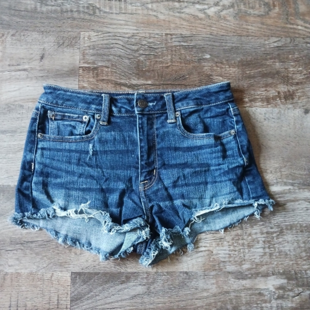 American Eagle Hi-rise Festival Shorts